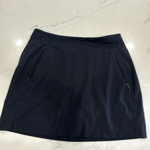 Athleta soho skirt - size 8, black